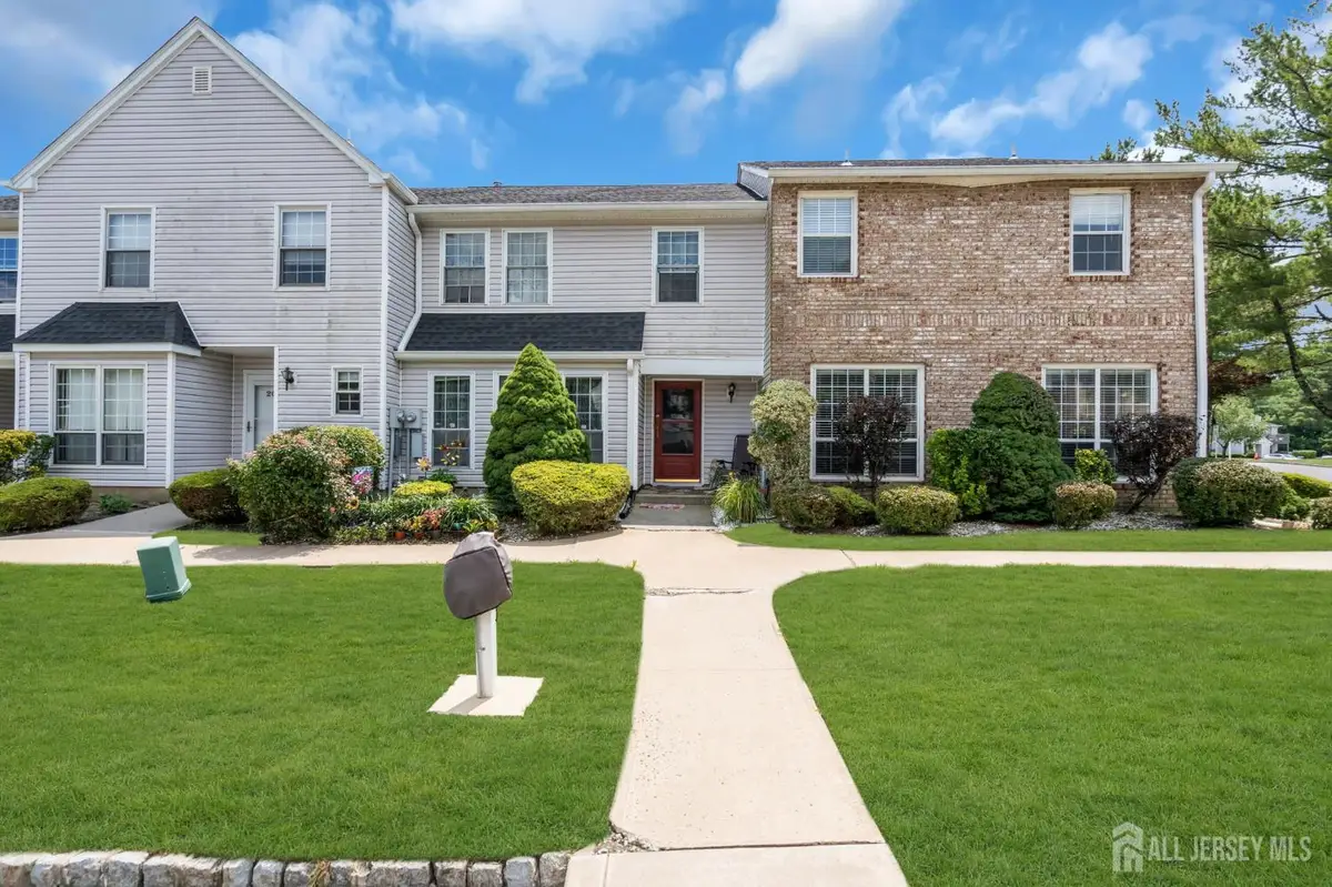-200 Franklin Place, Marlboro, NJ 07751 - #1
