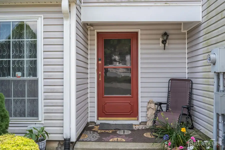 -200 Franklin Place, Marlboro, NJ 07751 - #2