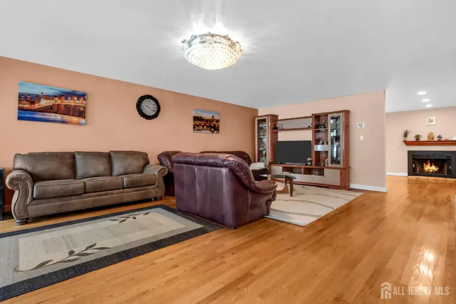 -200 Franklin Place, Marlboro, NJ 07751 - #3
