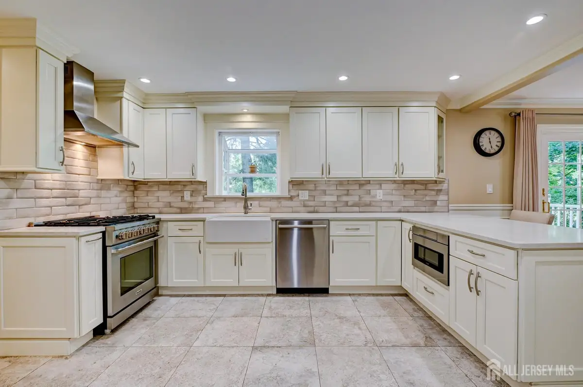 -410 Stony Brook Drive, Bridgewater, NJ 08807 - #1