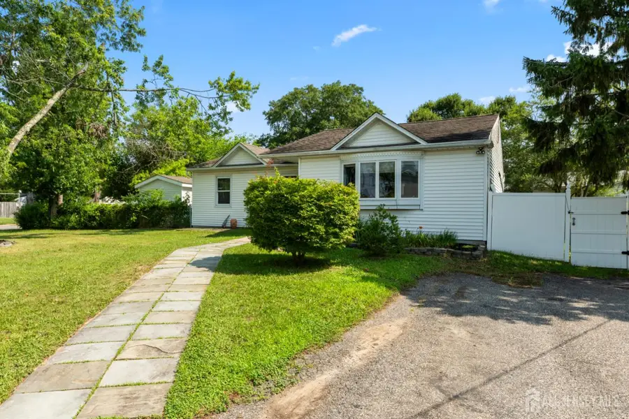 -13 Chestnut Street, Farmingdale, NJ 07727 - #3
