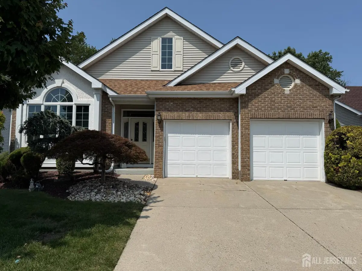 -8 Wakefield Court, Monroe, NJ 08831 - #1