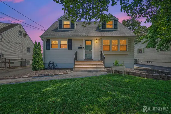 -12 Evelyn Terrace, South Amboy, NJ 08879