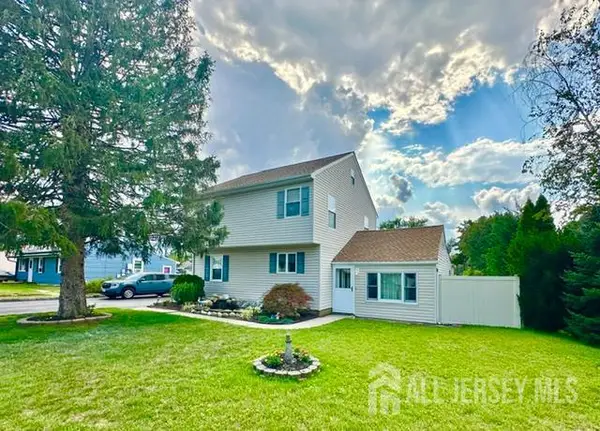 -1289 Englishtown Road, Old Bridge, NJ 08857