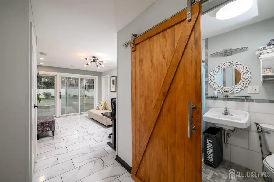 -26 Desser Place, Metuchen, NJ 08840 - #3