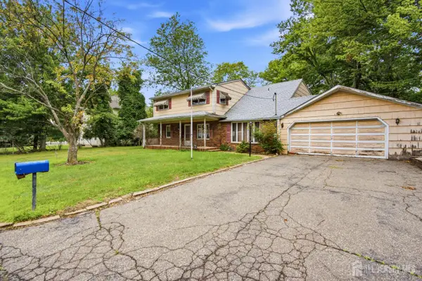 -14 Farmhaven Avenue, Edison, NJ 08820