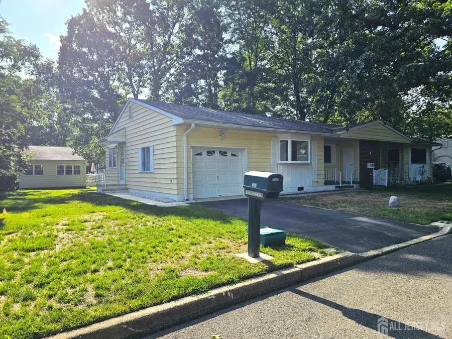 -4 Wyoming Avenue #B, Whiting, NJ 08759 - #2