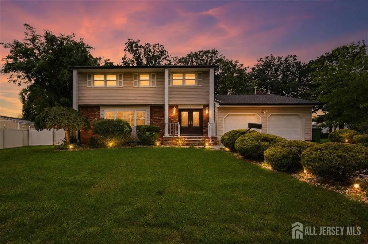-8 Dusko Drive, Parlin, NJ 08859 - #1
