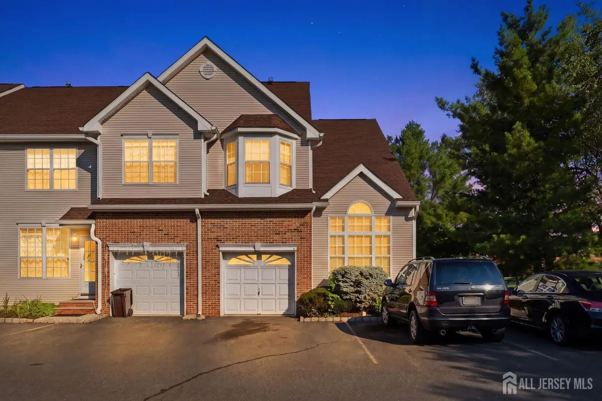 -9 Gallop Lane, Six Mile Run, NJ 08873 - #1