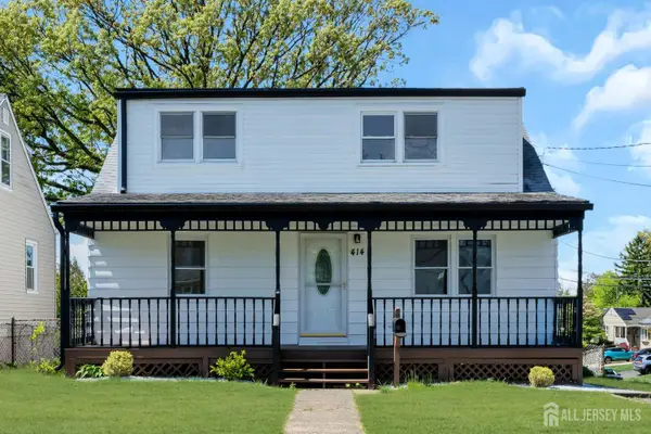 -414 S Pine Avenue S, Sayreville, NJ 08879