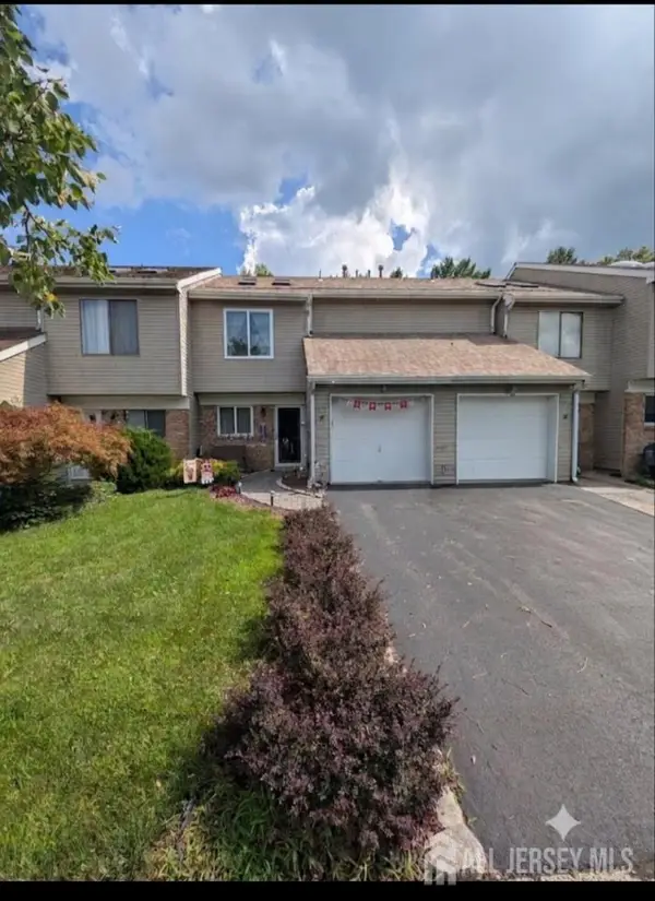 -16 Homestead Drive, Old Bridge, NJ 07747