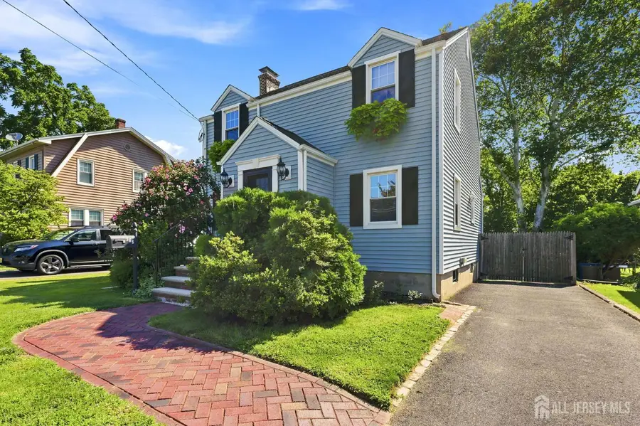 -366 Vosseller Avenue, Bound Brook, NJ 08805 - #2