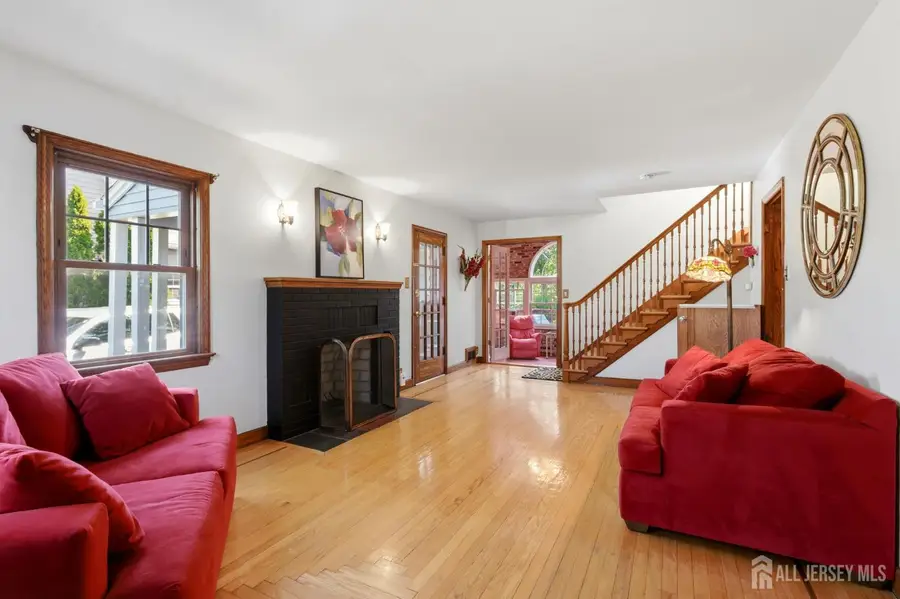 -366 Vosseller Avenue, Bound Brook, NJ 08805 - #3