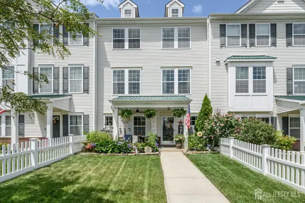 -31 Rockhill Lane, Chesterfield, NJ 08515