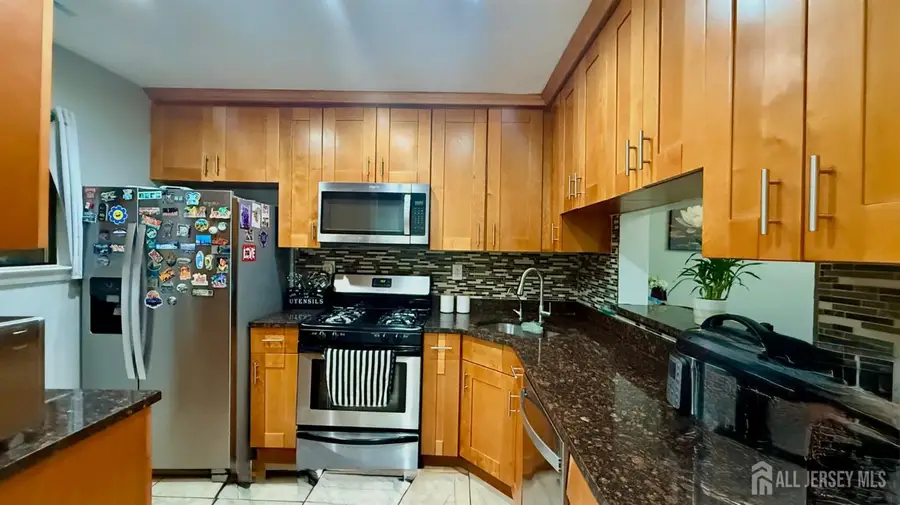-12 Palm Court, Edison, NJ 08820 - #3