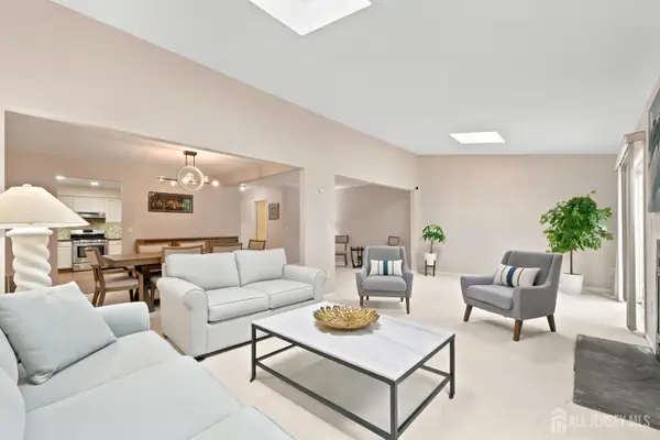 -137 Redpine Loop, Old Bridge, NJ 08857