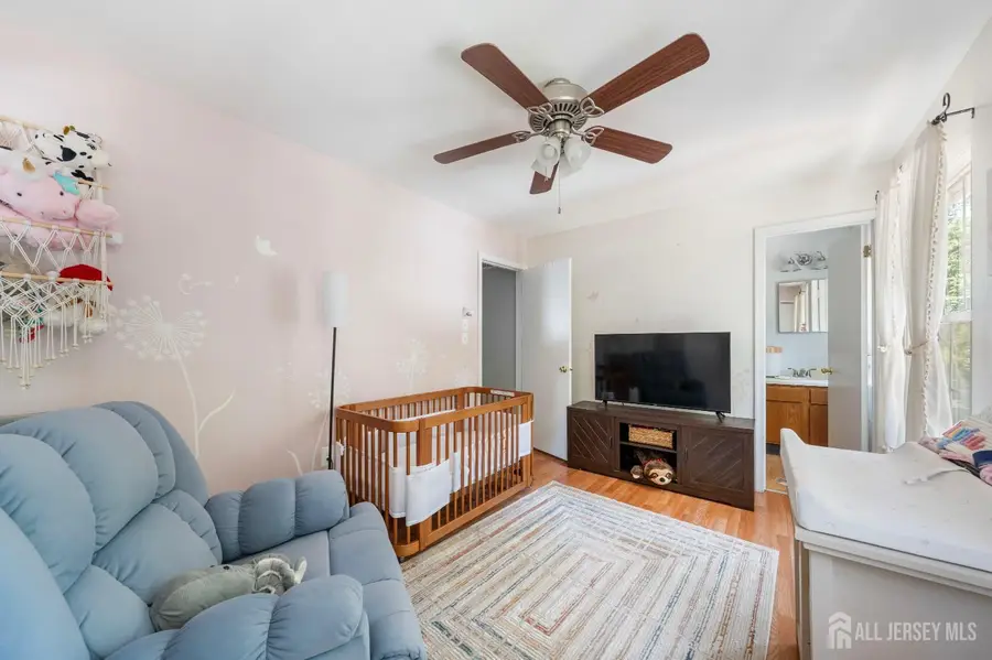 -35 E Byrnes Lane E, Sayreville, NJ 08872 - #2