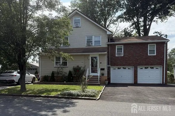 -12 Carpenter Place, Cranford, NJ 07016