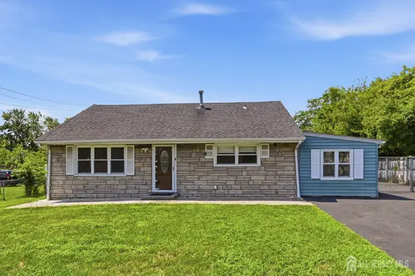 -4 Rachel Terrace, Piscataway, NJ 08854