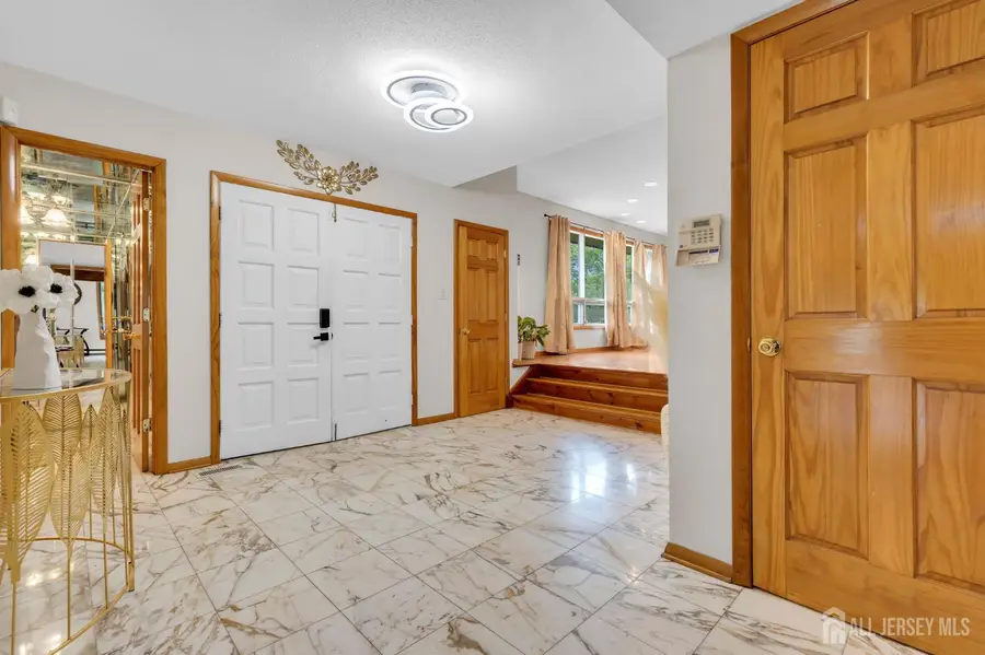-16 Woodmere Road, North Brunswick, NJ 08902 - #3