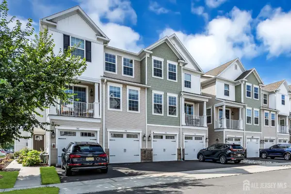 -734 Station Road, Dunellen, NJ 08812