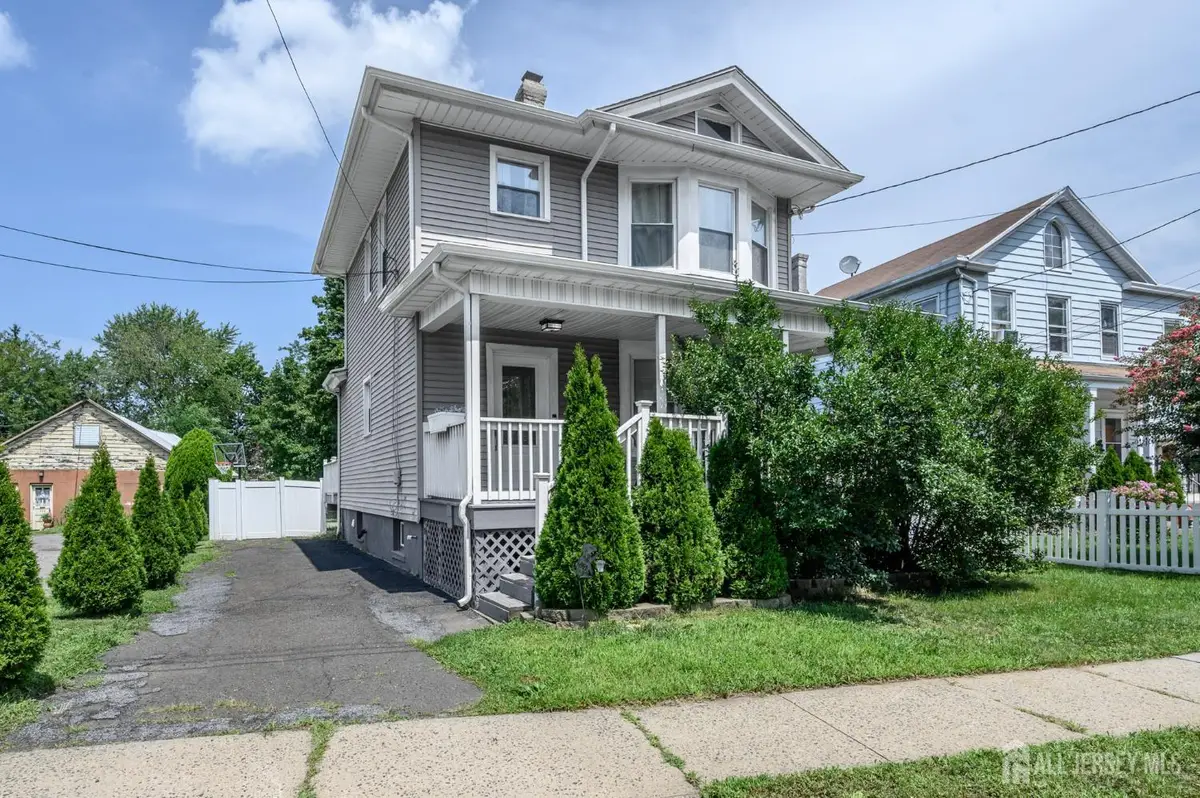 -708 E Grand Avenue E, Rahway, NJ 07065 - #1