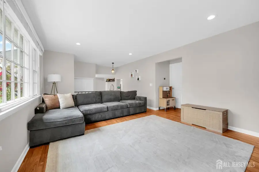 -76 Seymour Terrace, Piscataway, NJ 08854 - #3