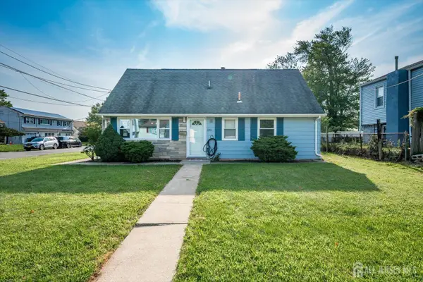 -530 Wood Avenue, Iselin, NJ 08830