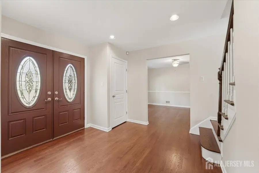 -6 King Arthurs Court, Edison, NJ 08820 - #2
