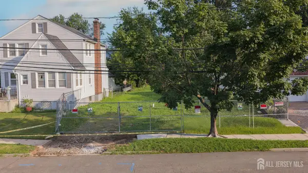-272 Beechwood Avenue, Union Twp, NJ 07083