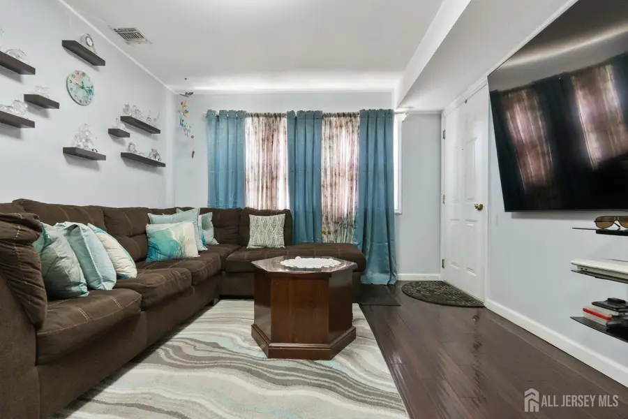 -395 College Drive, Edison, NJ 08817 - #3