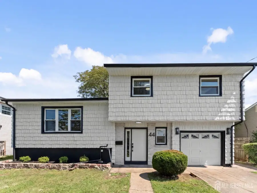 -44 Charlotte Street, Carteret, NJ 07008 - #2