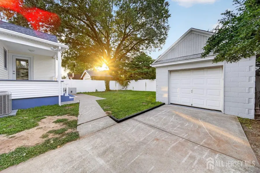 -184 Green Street, Woodbridge, NJ 07095 - #3
