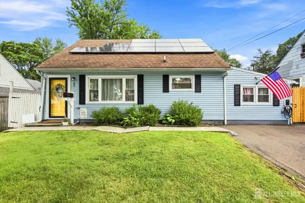 -22 Elm Terrace, Sayreville, NJ 08859