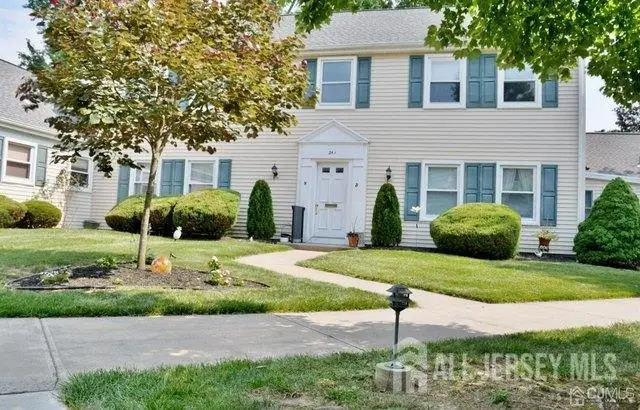 -241 Mayflower Way #B, Monroe, NJ 08831 - #1