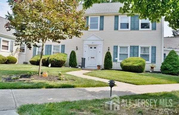 -241 Mayflower Way #B, Monroe, NJ 08831