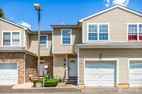 -61 Lawrence Street, New Brunswick, NJ 08901