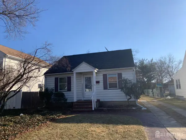 -116 Giles Avenue, Middlesex, NJ 08846