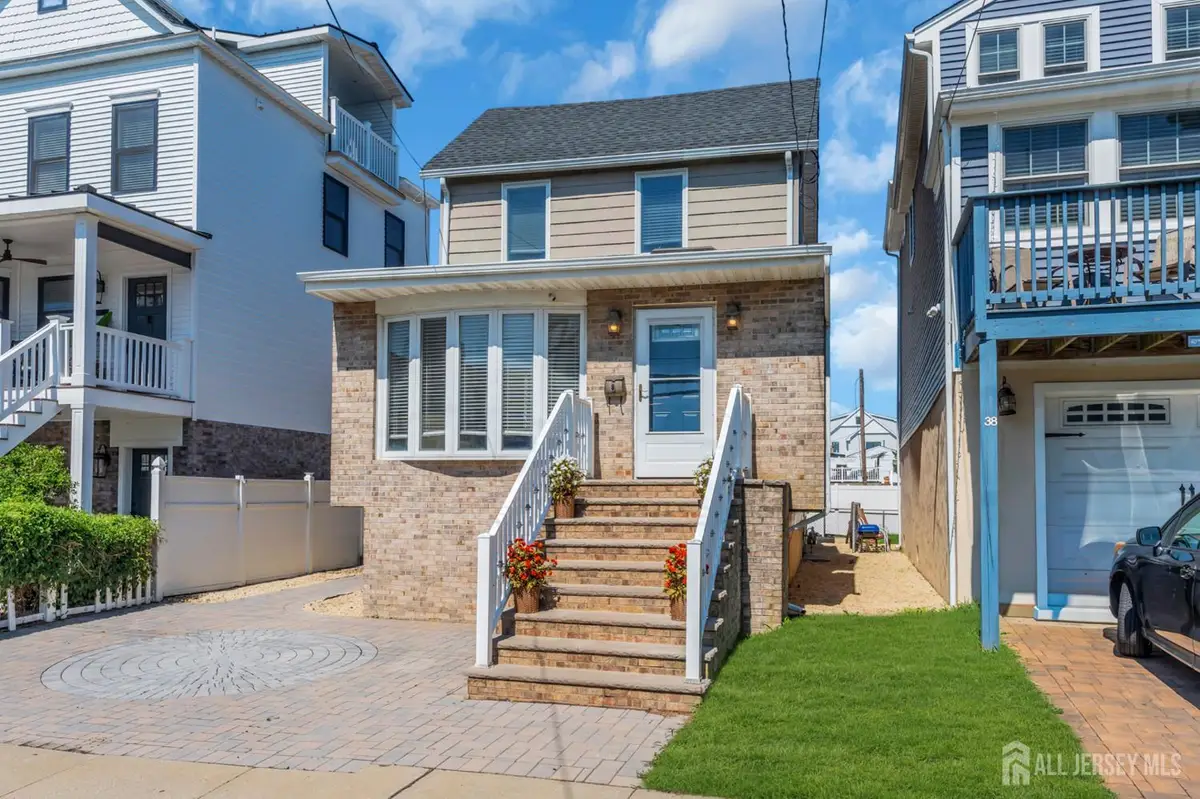 -40 Miller Street, Highlands, NJ 07732 - #1