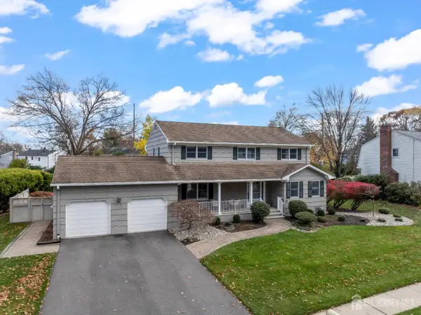 -990 Hoover Drive, North Brunswick, NJ 08902