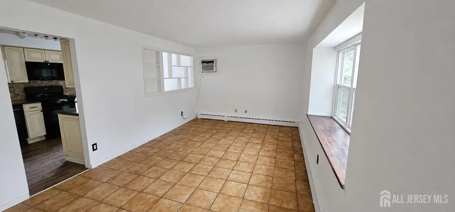 -10 Columbia Place, Parlin, NJ 08859 - #3