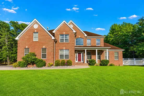 -10 Altori Court, Little Egg Harbor, NJ 08087