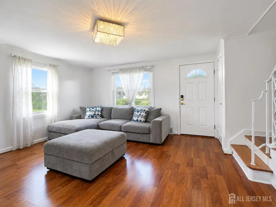 -217 Bergen Street, Woodbridge, NJ 07095 - #3