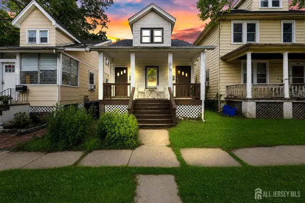 -32 S 7th Avenue S, Highland Park, NJ 08904