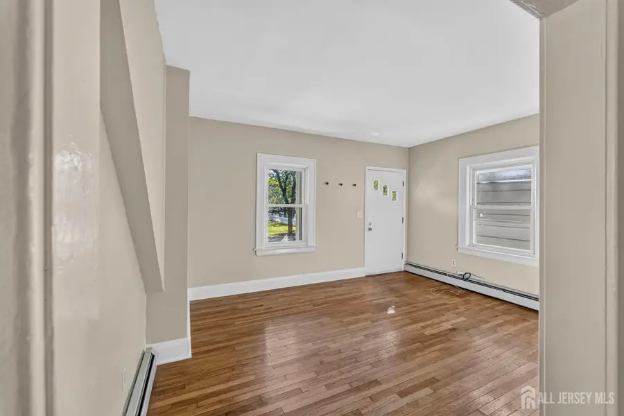 -32 S 7th Avenue S, Highland Park, NJ 08904 - #3