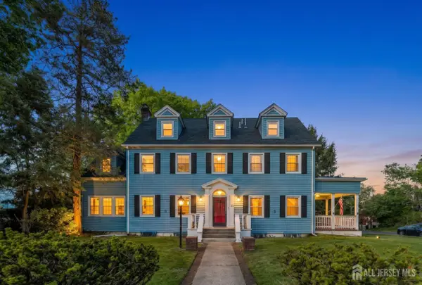 -833 Salem Avenue, Hillside, NJ 07205