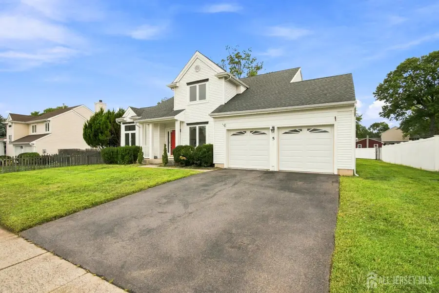 -5 Cherrywood Drive, Piscataway, NJ 08854 - #2