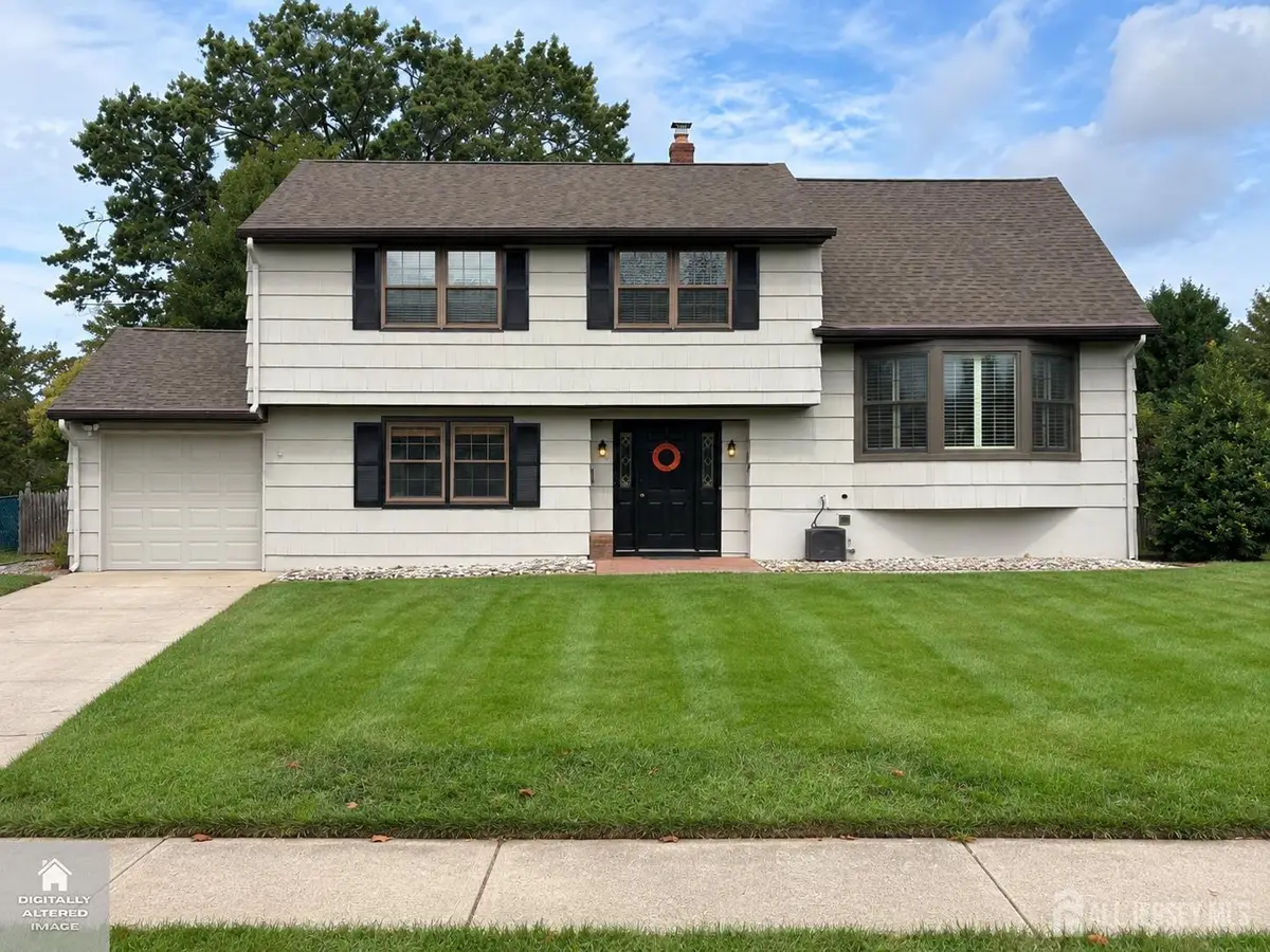 -9 Lauri Lane, Middlesex, NJ 08846 - #1