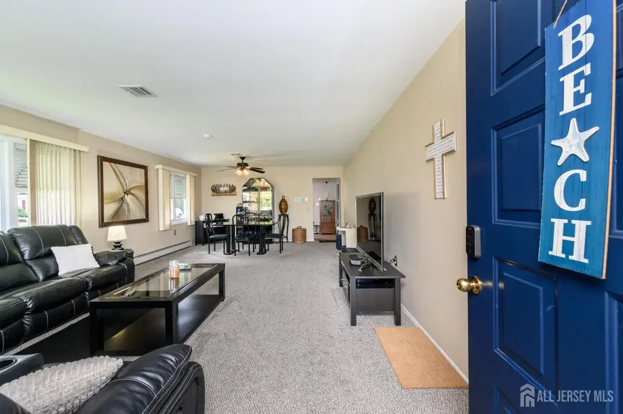 -1 Selkirk Avenue, Toms River, NJ 08757 - #3
