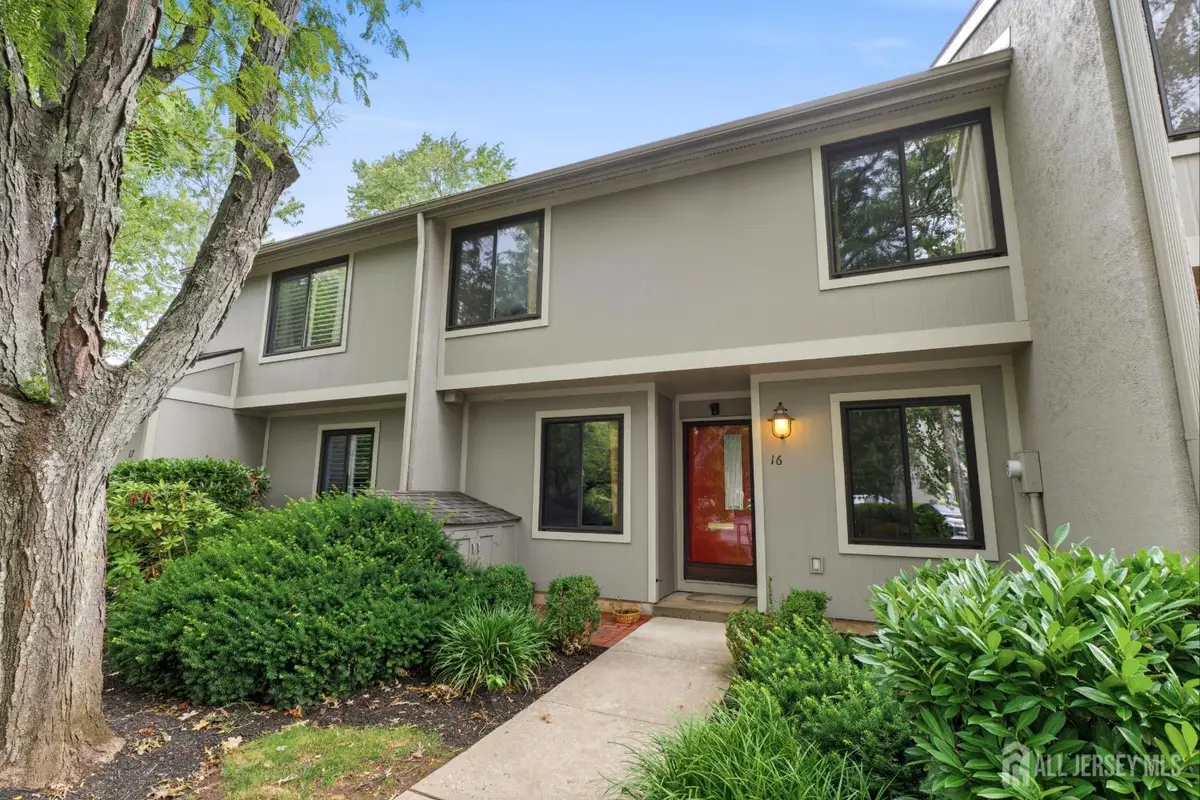 -16 Irongate, Metuchen, NJ 08840 - #1